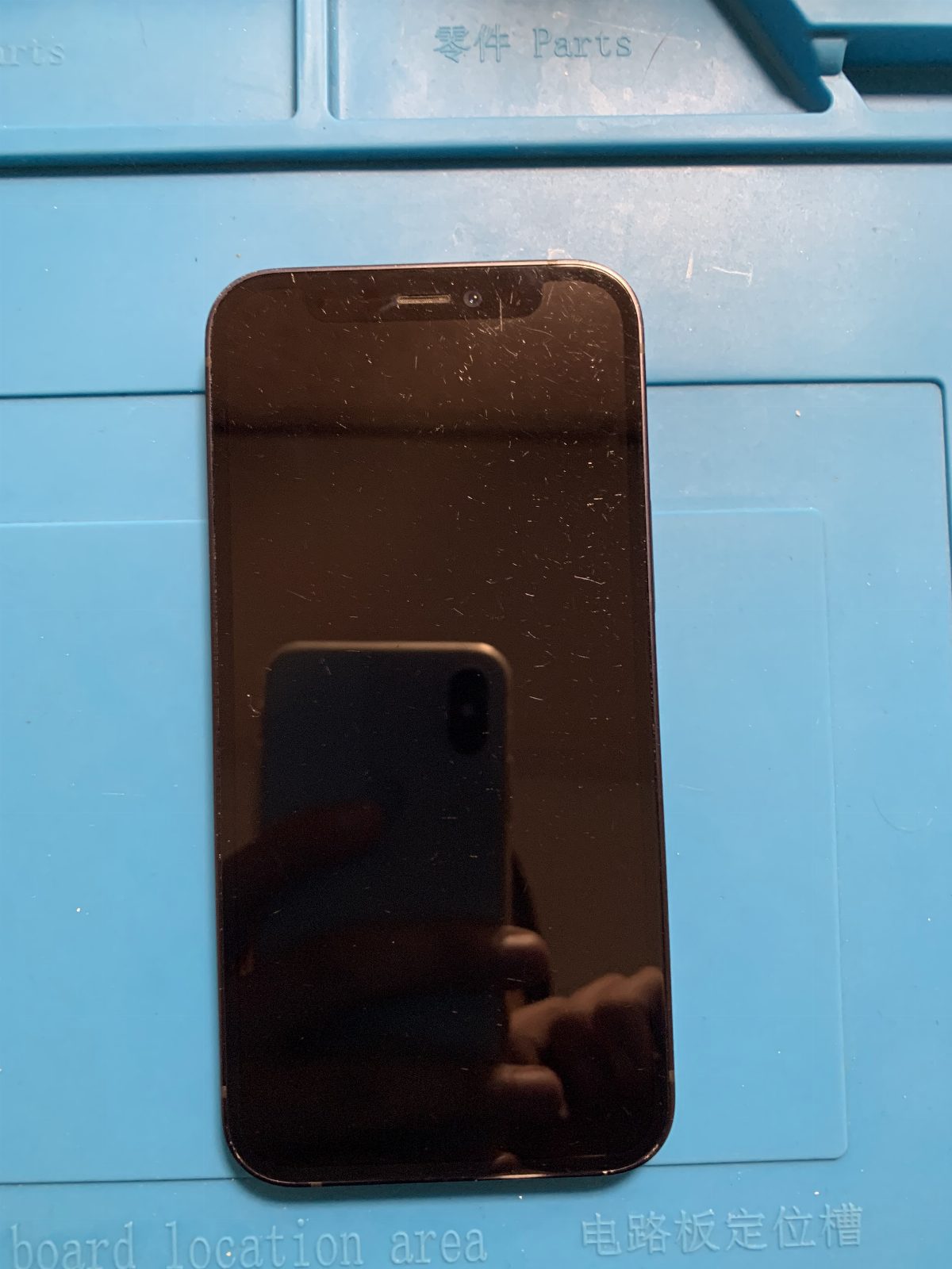 iPhone 12 mini noir 64Go